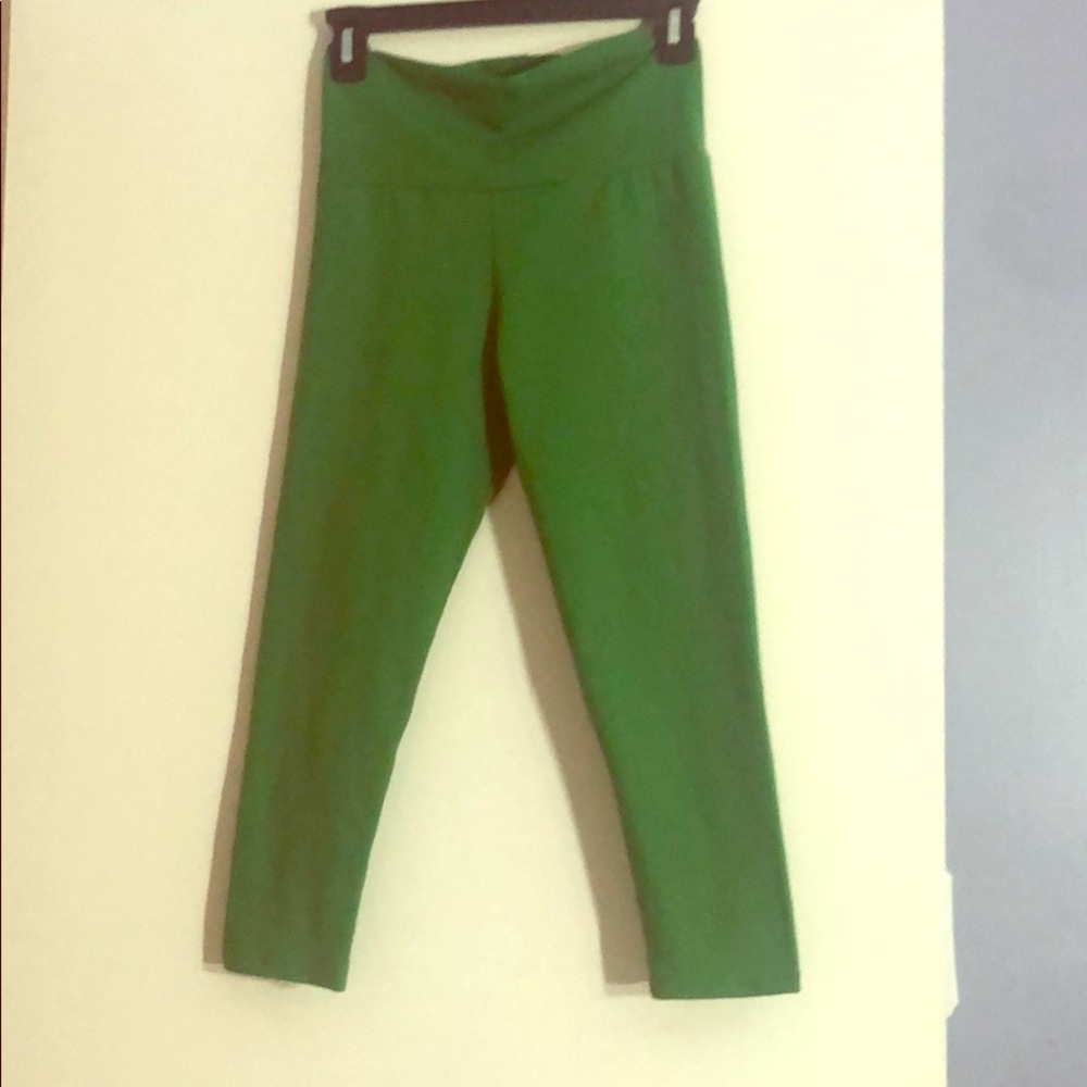 Rune NYC emerald green cropped leggings